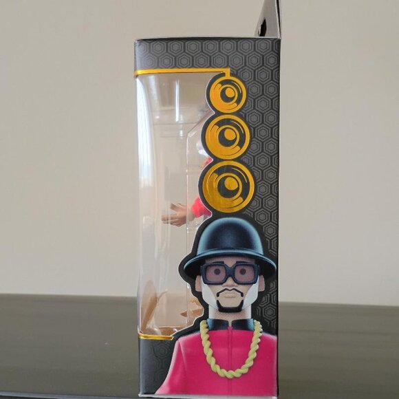 RUN DMC "DMC" Premium Vinyl Figure (1 of 4) - Picture 3 of 5
